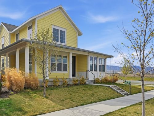10328 S Yellow Knife Way, South Jordan, UT, 84009-1227 | Card Image