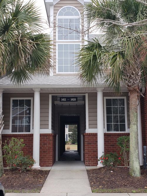 1415 Belcourt Ln, Mount Pleasant, SC, 29466-8103 | Card Image