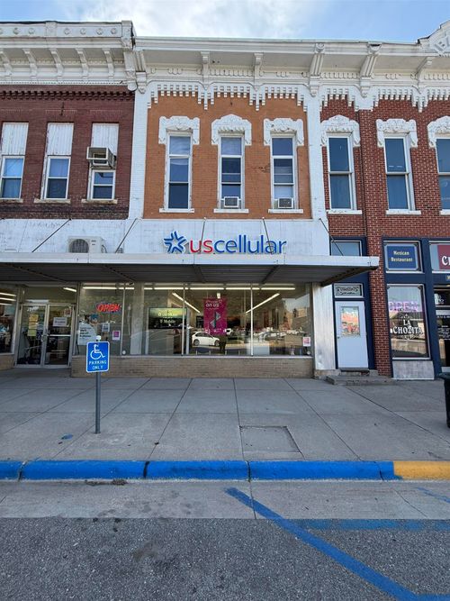 18 Nw 1st St, Hampton, IA, 50441 | Card Image
