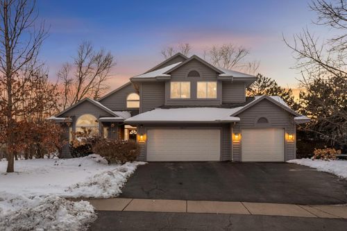 8827 Flesher Cir, Eden Prairie, MN, 55347-1748 | Card Image