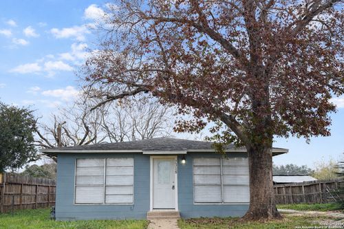 7318 Palm Park Blvd, San Antonio, TX, 78223-6038 | Card Image