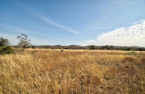 16-158 Camp Verde Rd, Center Point, TX, 78010 | Card Image