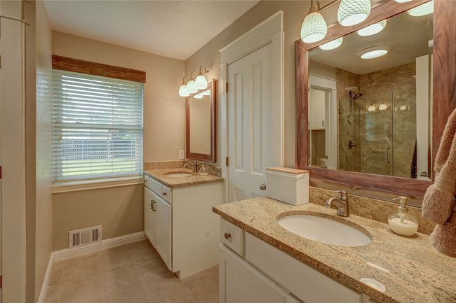 1322 Comanche Dr, House other with 5 bedrooms, 3 bathrooms and null parking in Richardson TX | Image 19