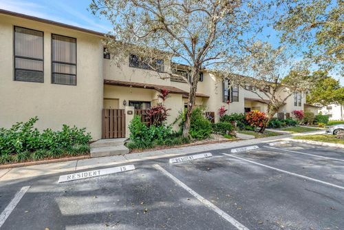 apt-i5-7610 Nw 79th Ave, Tamarac, FL, 33321-9006 | Card Image