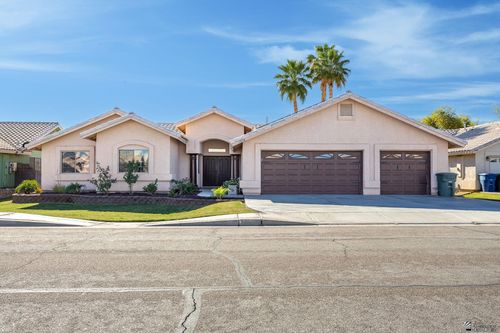 1958 S 37th Ave, Yuma, AZ, 85364-4952 | Card Image