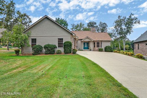 46 Westridge Ct, Crossville, TN, 38558-2825 | Card Image