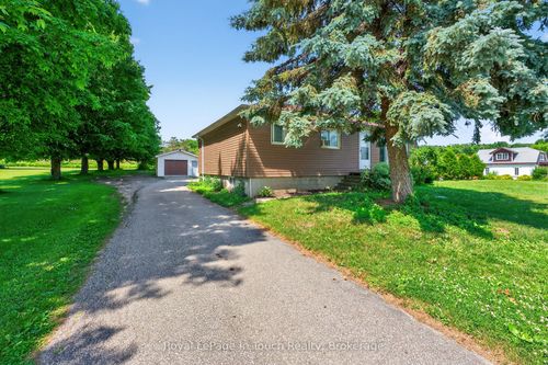 8906 County Rd 93, Midland, ON, L4R4K4 | Card Image