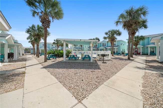 202 - 2120 S 11 Th St, Townhouse with 3 bedrooms, 3 bathrooms and null parking in Port Aransas TX | Image 25