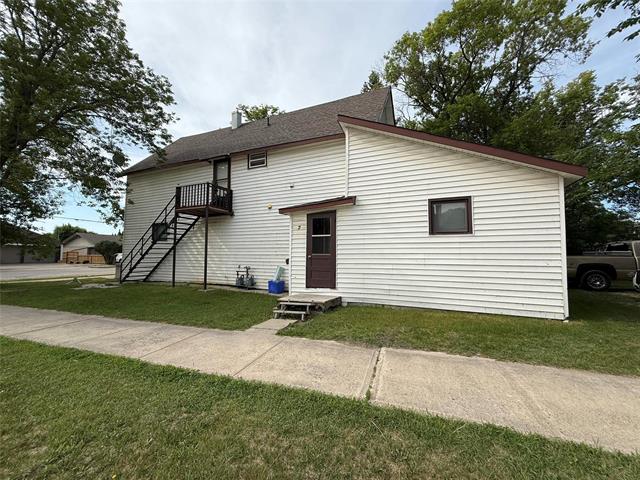 Commercial Sale in Selkirk 4