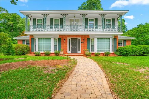 900 Regents Dr E, Mobile, AL, 36609-3220 | Card Image