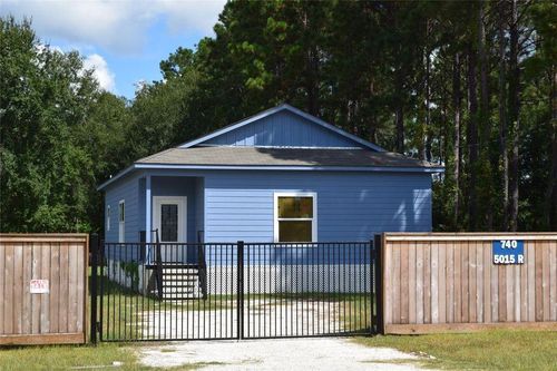 740 County Road 5015, Cleveland, TX, 77327-3633 | Card Image