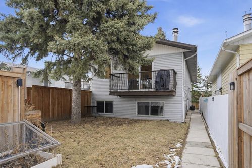 a-1407 44 St Se, Calgary, AB, T2A5E6 | Card Image