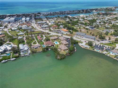 apt-11-101 Louella Ln, NOKOMIS, FL, 34275-3070 | Card Image