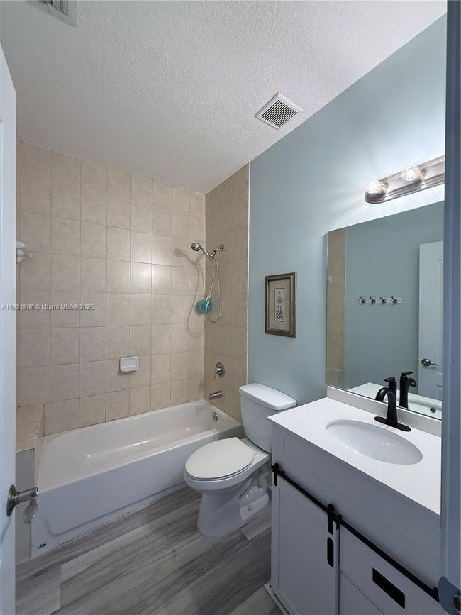 UNIT-119 - 11115 W Okeechobee Rd, Condo with 3 bedrooms, 3 bathrooms and null parking in Hialeah Gardens FL | Image 21