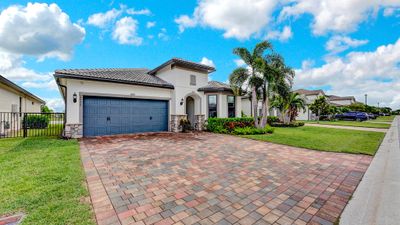 4926 Exmoor Street, House other with 3 bedrooms, 2 bathrooms and null parking in Lake Worth FL | Image 3