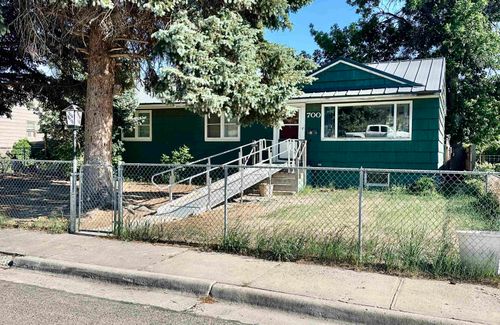 700 Holly Avenue, Worland, WY, 82401-9999 | Card Image