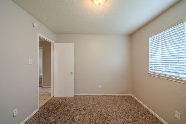 4011 Monteith Dr, House other with 3 bedrooms, 2 bathrooms and 2 parking in Spring TX | Image 18