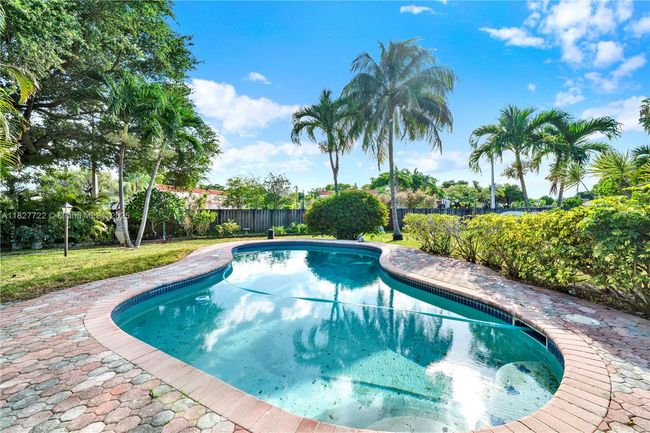 9381 Nw 41 St Pl, House other with 4 bedrooms, 3 bathrooms and null parking in Sunrise FL | Image 28