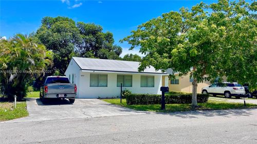 6021 Sw 38th St, Miramar, FL, 33023-5140 | Card Image