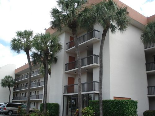 408-5917 Via Vermilya, Lake Worth, FL, 33462-2440 | Card Image