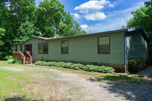 2132 Clinch Valley Rd, Thorn Hill, TN, 37881-2009 | Card Image
