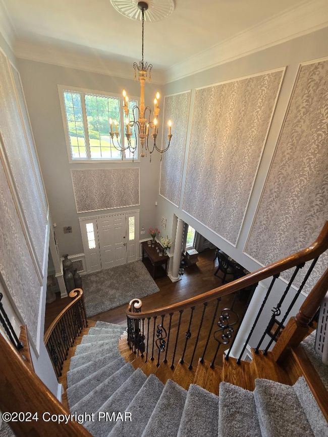 LUGO FOYER FROM STAIRS 4 | Image 12
