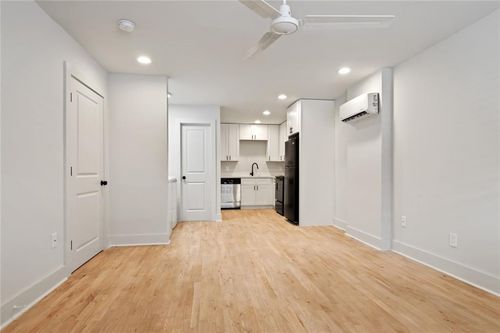 apt-7a-501 Peniston St, New Orleans, LA, 70115-1349 | Card Image