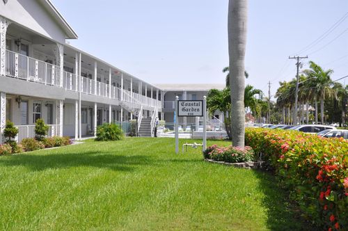 208-630 Layne Blvd, Hallandale Beach, FL, 33009-6584 | Card Image