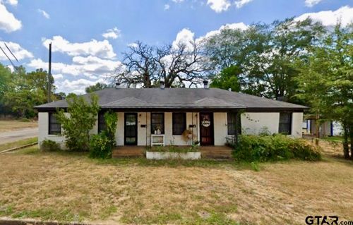 210 E Blackbourn St, Hawkins, TX, 75765-2964 | Card Image