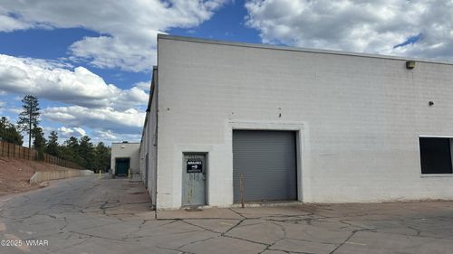 4421 S White Mountain Rd, Show Low, AZ, 85901-7721 | Card Image