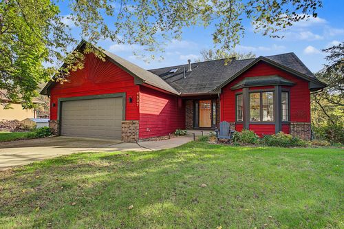 4587 River Bend Place, Savage, MN, 55378 | Card Image
