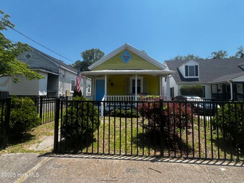 1115 S 9th St, Wilmington, NC, 28401-5813 | Card Image