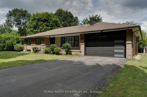 2037 Lynchmere Ave, Mississauga, ON, L5B1W7 | Card Image