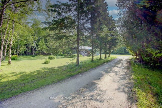 8667 Sideroad 9, House other with 1 bedrooms, 1 bathrooms and 6 parking in Arthur ON | Image 34