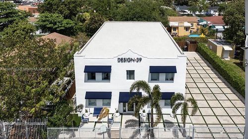 7-165 Nw 39th St, Miami, FL, 33127-2911 | Card Image