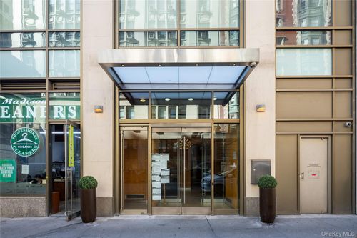 7a-76 Madison Ave, New York, NY, 10016-8725 | Card Image