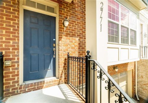 61-2771 Durham Dr Ne, Brookhaven, GA, 30319-3673 | Card Image