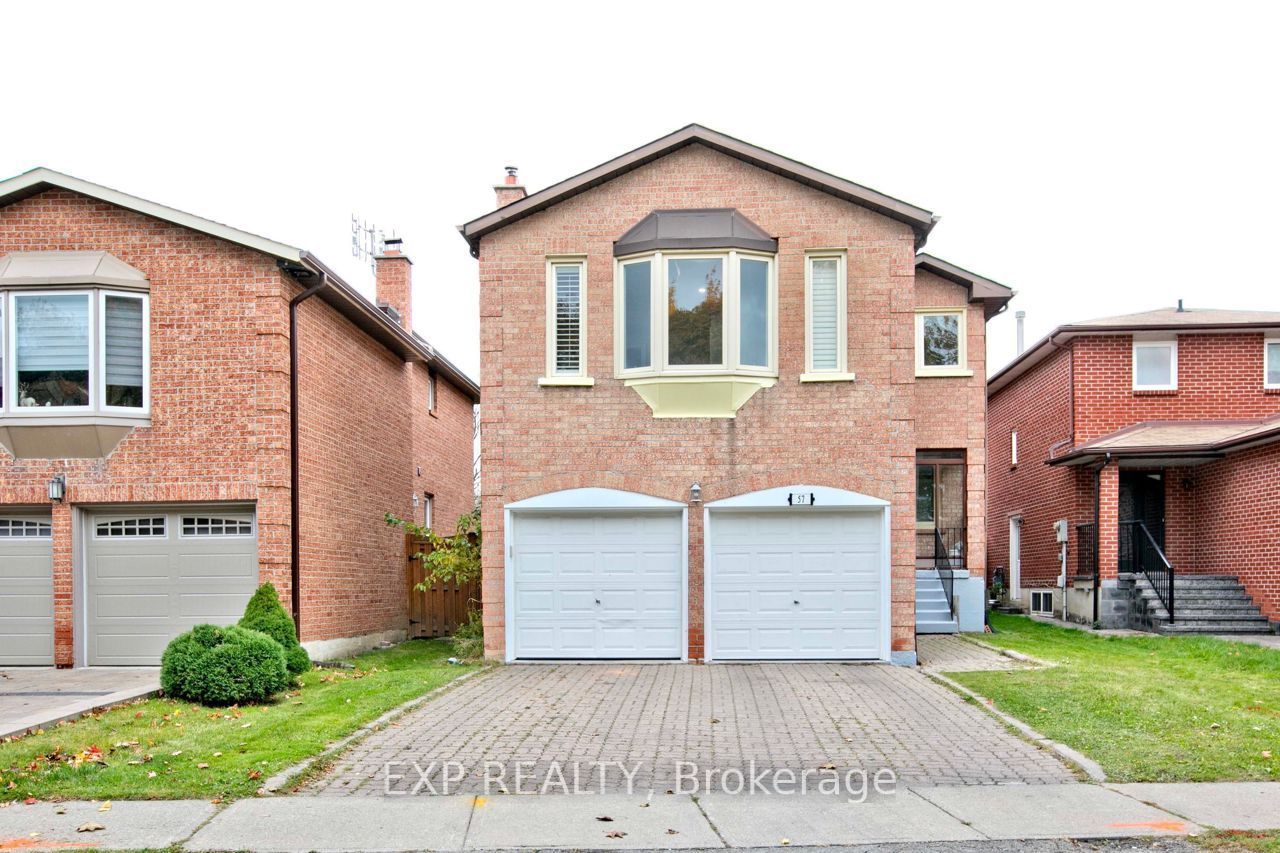 Residential Lease in Richmond Hill