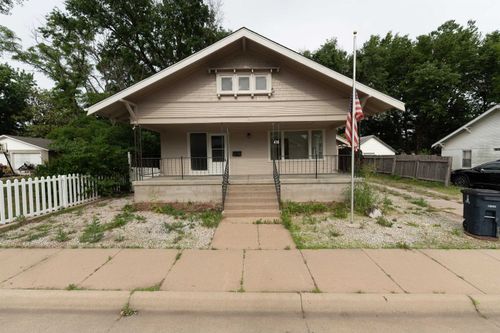 418 Houser Dr, El Dorado, KS, 67042-1643 | Card Image