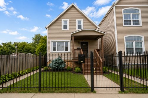 5134 S Wolcott Ave, Chicago, IL, 60609-5653 | Card Image