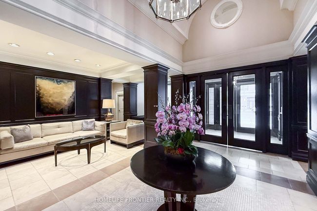 905 - 20 Scrivener Sq, Condo with 2 bedrooms, 1 bathrooms and 1 parking in Toronto ON | Image 27