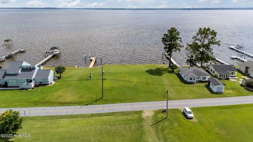 1741 Bayview Rd, Bath, NC, 27808-9467 | Card Image