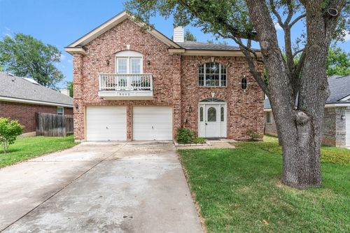 8602 Bobcat Dr, Round Rock, TX, 78681-3700 | Card Image