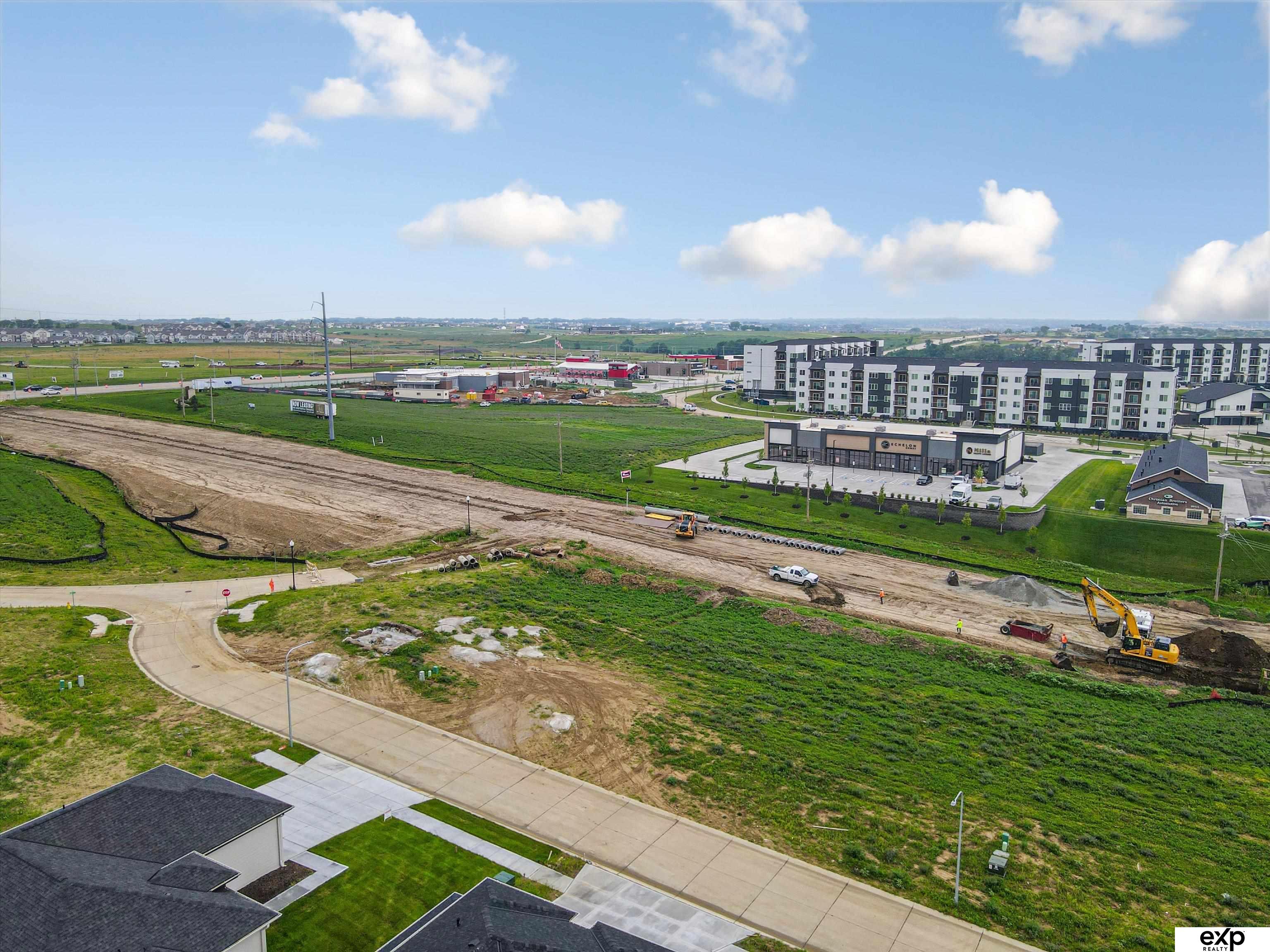 Land in Elkhorn 3