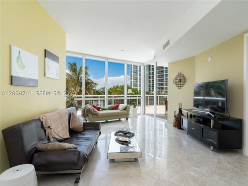 503-18101 Collins Ave, Sunny Isles Beach, FL, 33160-3191 | Card Image