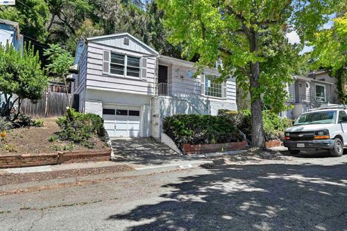 169 Marlow Dr, Oakland, CA, 94605-5819 | Card Image