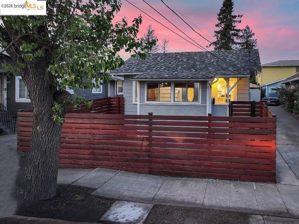 Residential in Oakland 2