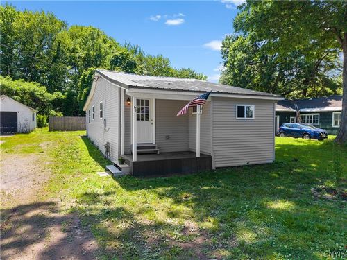 69 Larned Rd, Pennellville, NY, 13132-3127 | Card Image