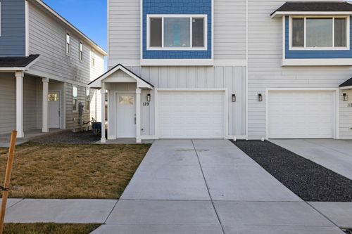 129 Claret Dr, Prosser, WA, 99350 | Card Image