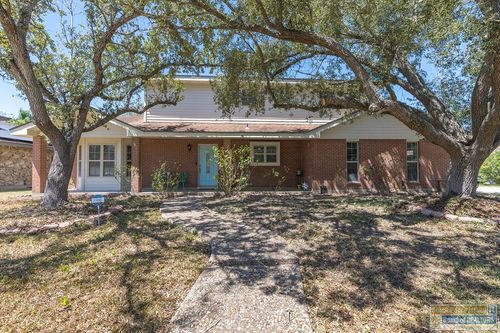 2909 Cypress Dr, Harlingen, TX, 78550-2206 | Card Image